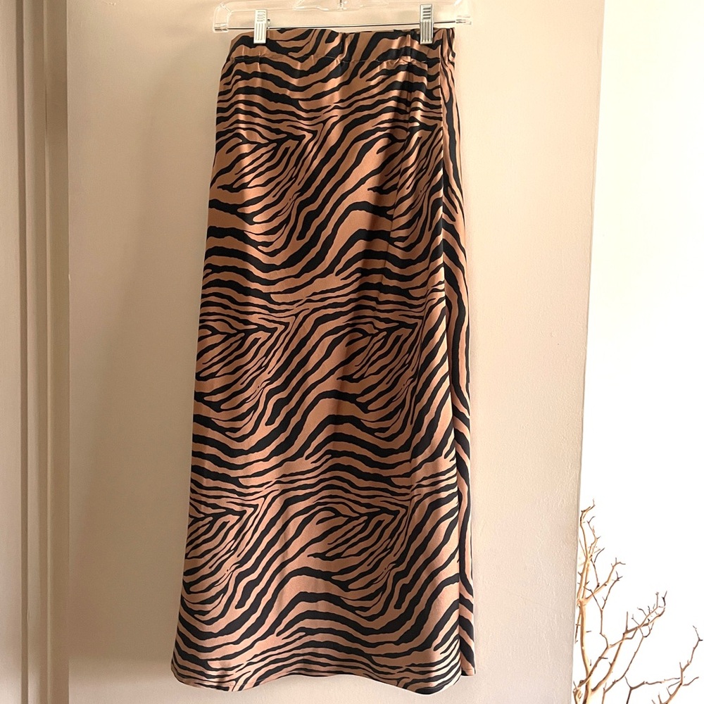 NWOT Wishlist Zebra Print Maxi Skirt size small
